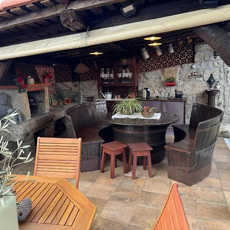 Casa De Sequiade * Sequeade